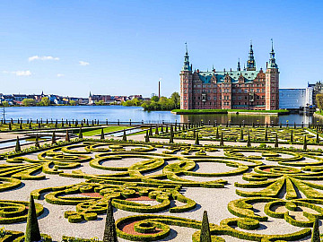 The palace gardens